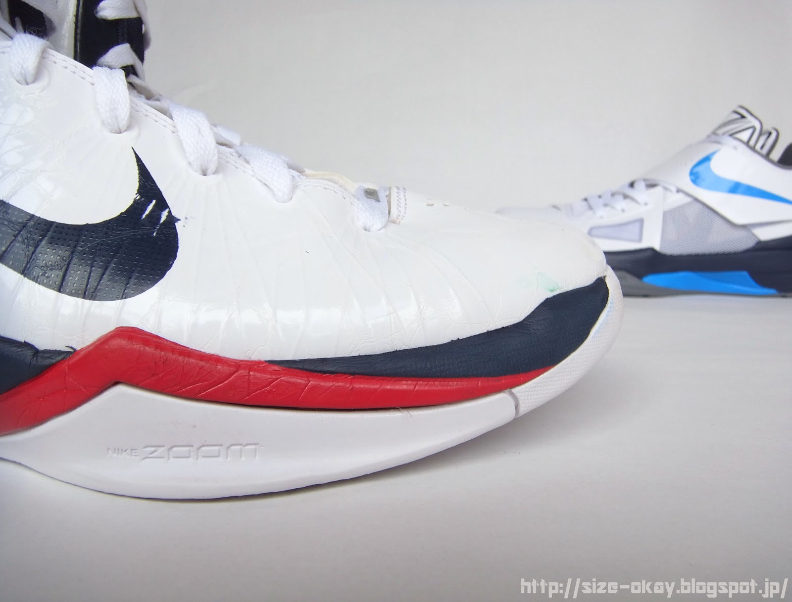 シューズ(男性用) nike hyperdunk low 27cm 2010 nike hyperdunk low 27cm 2010